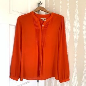 Banana Republic pleated front button blouse size S